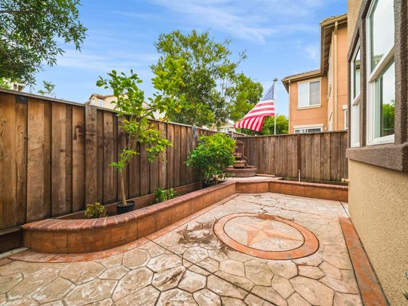 423 Toscana Way, Hayward CA 94545