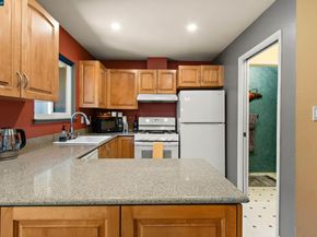 234 Park Ln, Richmond CA 94803