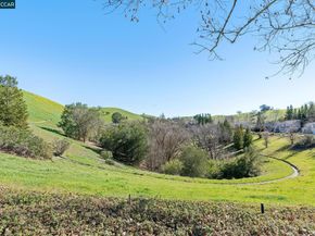 108 Merano St, Danville CA 94526