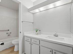 2101 Shoreline Dr 299, Alameda CA 94501