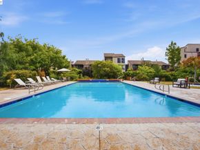 2101 Shoreline Dr 299, Alameda CA 94501