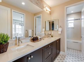 32663 Singh Circle, Union City CA 94587
