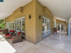 45 N Merrill Circle, Moraga CA 94556