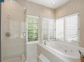 45 N Merrill Circle, Moraga CA 94556