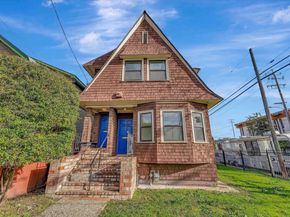 2804 Adeline St, Oakland CA 94608