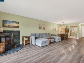 1984 Ascot Dr C, Moraga CA 94556
