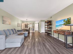 1984 Ascot Dr C, Moraga CA 94556
