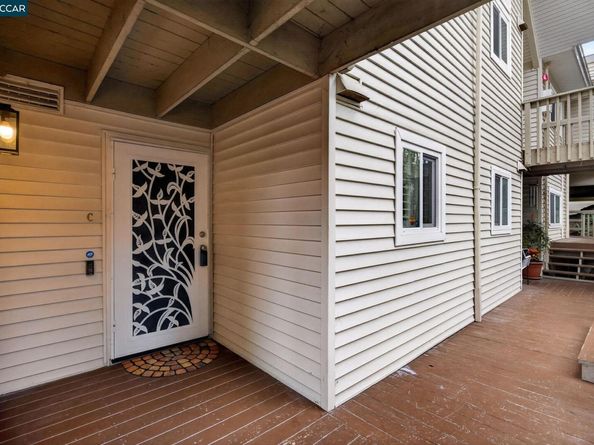 1984 Ascot Dr C, Moraga CA 94556