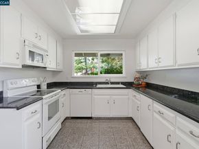 143 Miramonte Dr, Moraga CA 94556