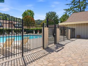 143 Miramonte Dr, Moraga CA 94556