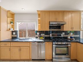 36288 Tudor Pl, Newark CA 94560