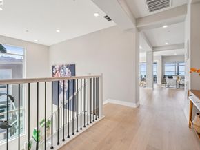 6767 Skyview Drive, Oakland CA 94605