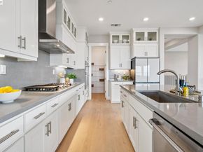 6767 Skyview Drive, Oakland CA 94605