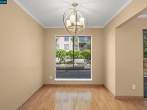 330 N Civic Dr 203, Walnut Creek CA 94596