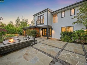 145 Danefield Pl, Moraga CA 94556