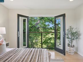 145 Danefield Pl, Moraga CA 94556