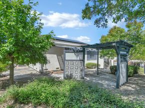 2411 Los Prados Way, Antioch CA 94509