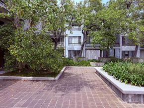 8 Admiral Dr. A232, Emeryville CA 94608