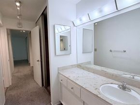 8 Admiral Dr. A232, Emeryville CA 94608
