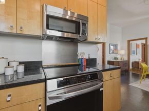 962 55Th St, Oakland CA 94608