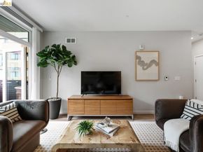260 Brooklyn Basin Way 460, Oakland CA 94606