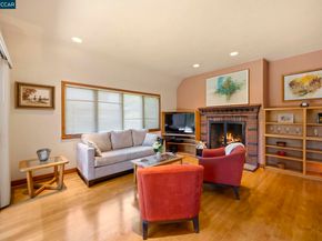 425 Logan St, Santa Cruz CA 95062