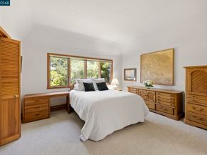 425 Logan St, Santa Cruz CA 95062