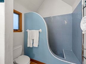 425 Logan St, Santa Cruz CA 95062