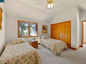 425 Logan St, Santa Cruz CA 95062