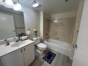 988 Franklin Street 1111, Oakland CA 94607