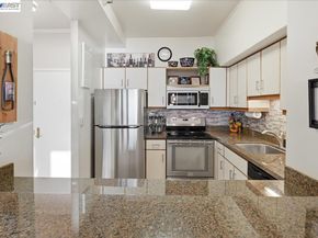 6363 Christie Ave 1813, Emeryville CA 94608