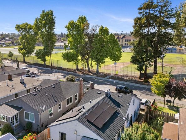 1836 99th Avenue, Oakland CA 94603