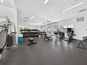 91 Schooner Ct, Richmond CA 94804