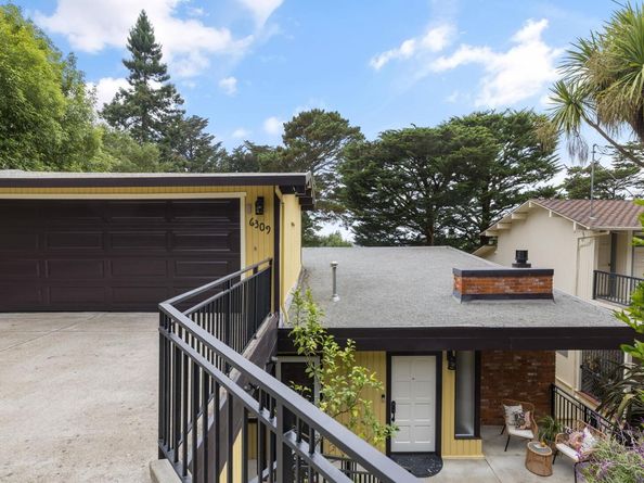 6309 Longcroft Dr, Oakland CA 94611
