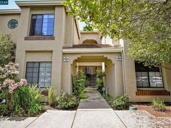 5012 Lakeview Dr 201, San Ramon CA 94582