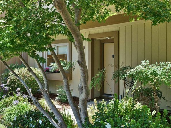 1175 Island Dr, Alameda CA 94502