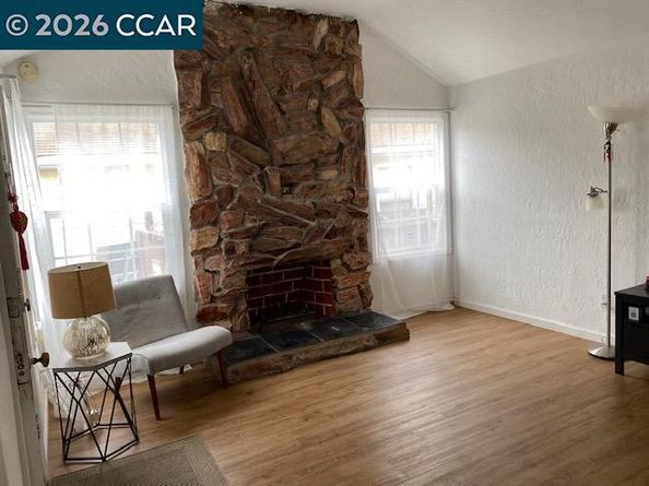 559 43rd Street, Richmond CA 94805