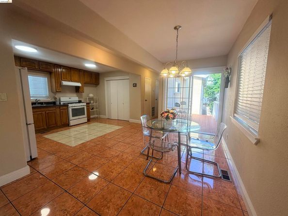 534 22Nd St, Richmond CA 94801