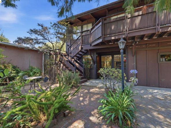 2915 Benvenue Ave C, Berkeley CA 94705