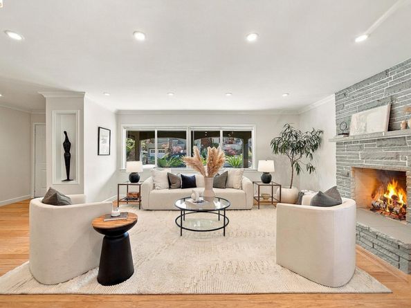 866 Alma Place, Oakland CA 94610