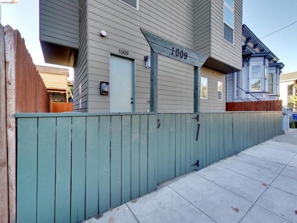 1009 WooD, Oakland CA 94607