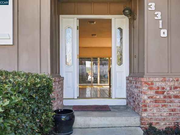 3310 Lancashire Pl, Concord CA 94518
