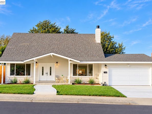 11686 Regio Dr, Dublin CA 94568