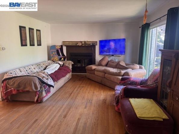 2080 East Ave, Fairview CA 94541