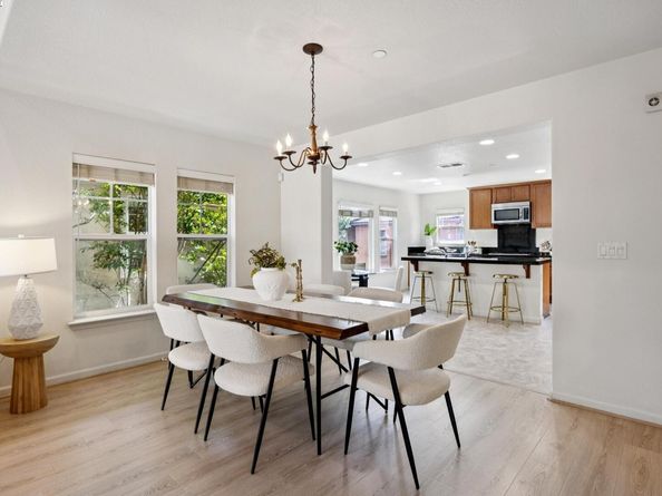 124 Montevina Way, Hayward CA 94545