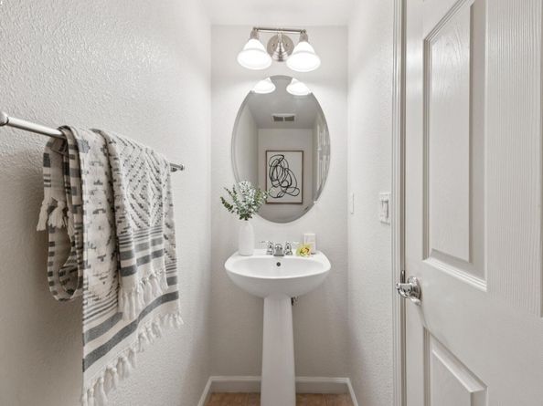 124 Montevina Way, Hayward CA 94545