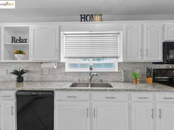 2362 Somerset Ave, Castro Valley CA 94546