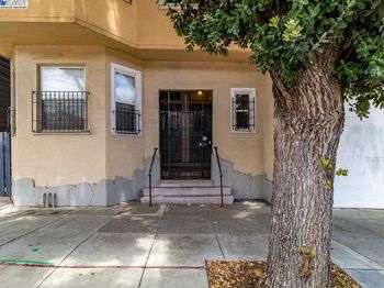 3386 16th Street