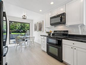 2181 Myrtle Beach Ln, Danville CA 94526