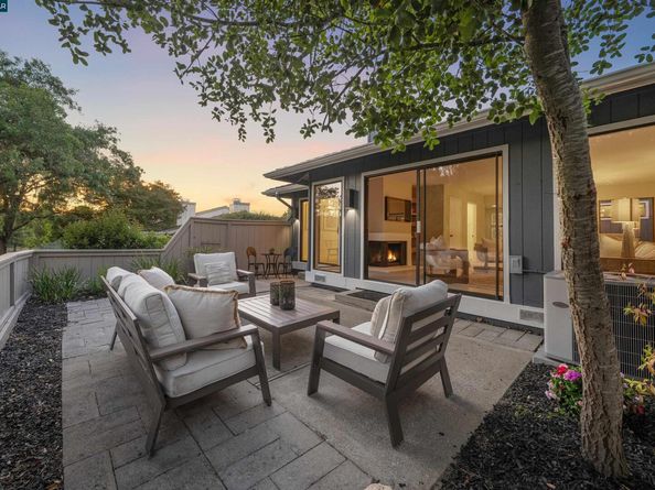 2181 Myrtle Beach Ln, Danville CA 94526